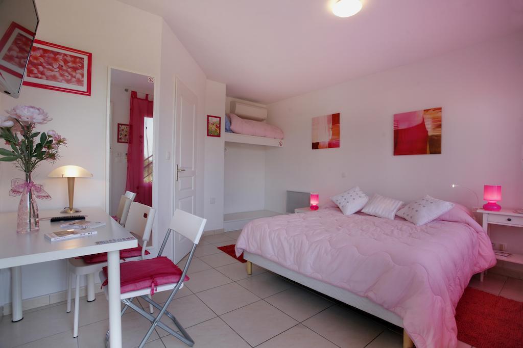Tresses Logis Hotel Corintel Bordeaux Est מראה חיצוני תמונה