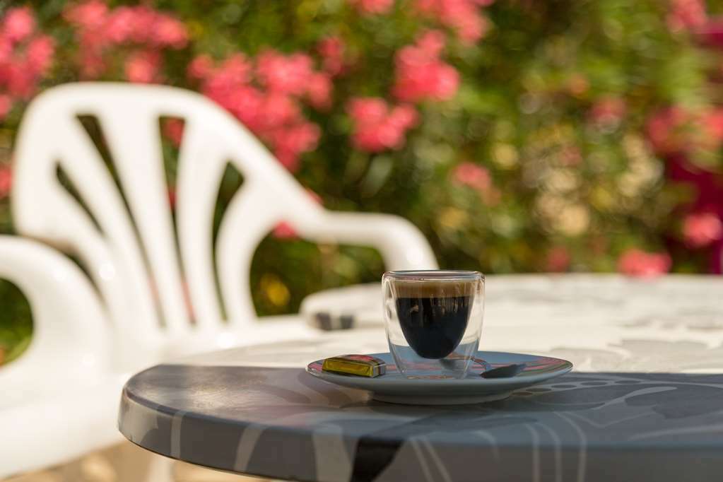 Tresses Logis Hotel Corintel Bordeaux Est מראה חיצוני תמונה